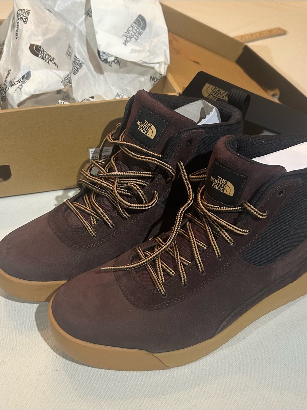 The North Face Larimer Mid WP Men's Waterproof Winter Boots NIB